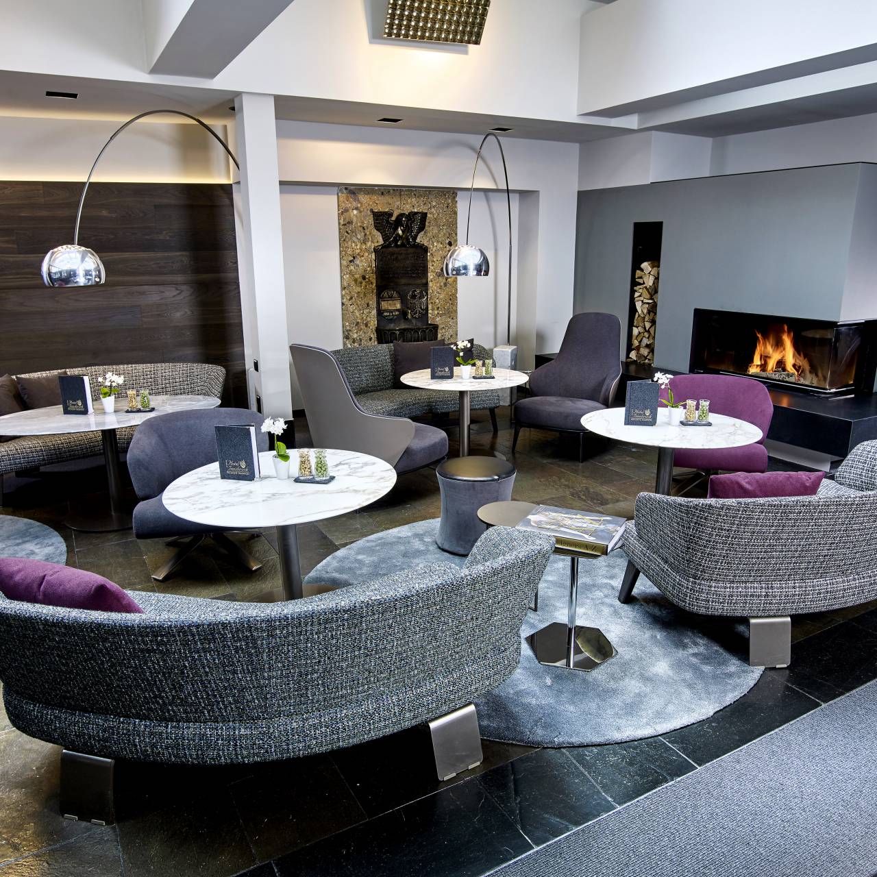 Minotti-Bar & Lounge im Hotel Das Innsbruck